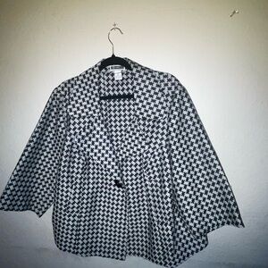 Chic Vintage Black and White Houndstooth Blazer